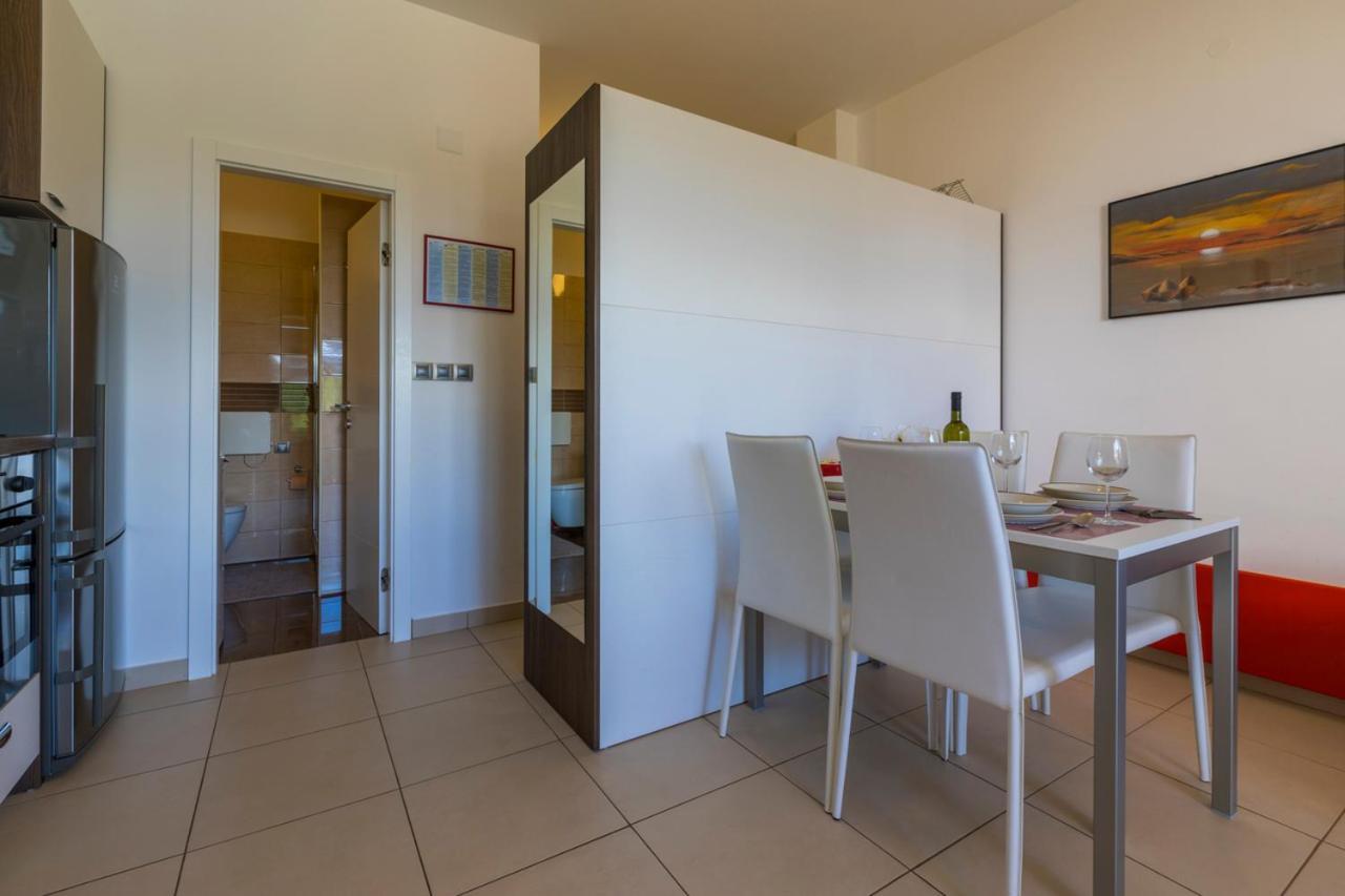 Pupic Apartman Dramalj Szoba fotó
